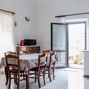 https://casa-dei-renai-by-typney.it-tuscanyhotel.com