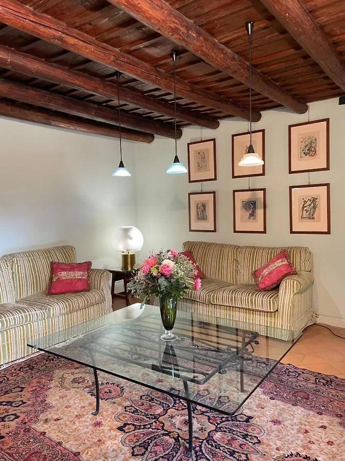 Villa Avesa Verona 0*,